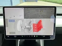 2019 tesla model 3 long range dual motor personenauto - afbeelding 18 van  38