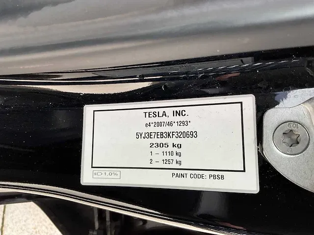 2019 tesla model 3 long range dual motor personenauto - afbeelding 31 van  38