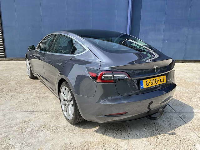 2019 tesla model 3 long range dual motor personenauto - afbeelding 23 van  47