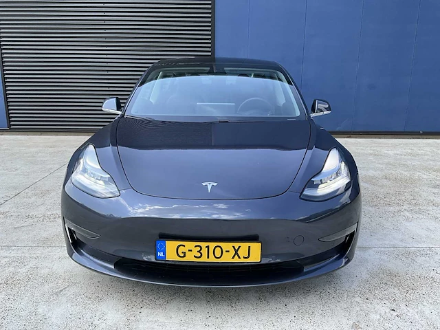 2019 tesla model 3 long range dual motor personenauto - afbeelding 45 van  47