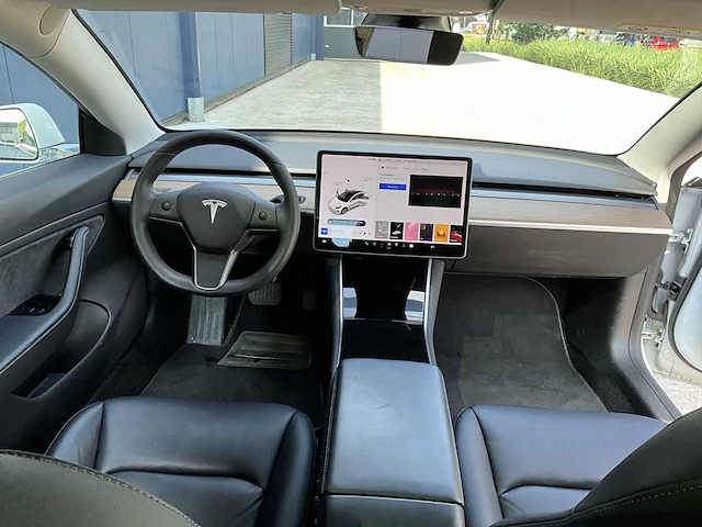 2019 tesla model 3 personenauto - afbeelding 6 van  28