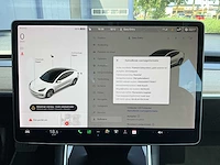 2019 tesla model 3 personenauto - afbeelding 8 van  28