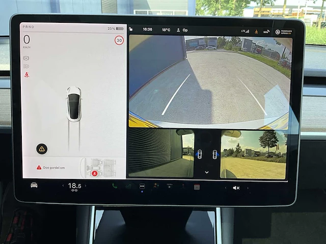 2019 tesla model 3 personenauto - afbeelding 11 van  28