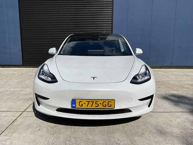 2019 tesla model 3 personenauto - afbeelding 26 van  28