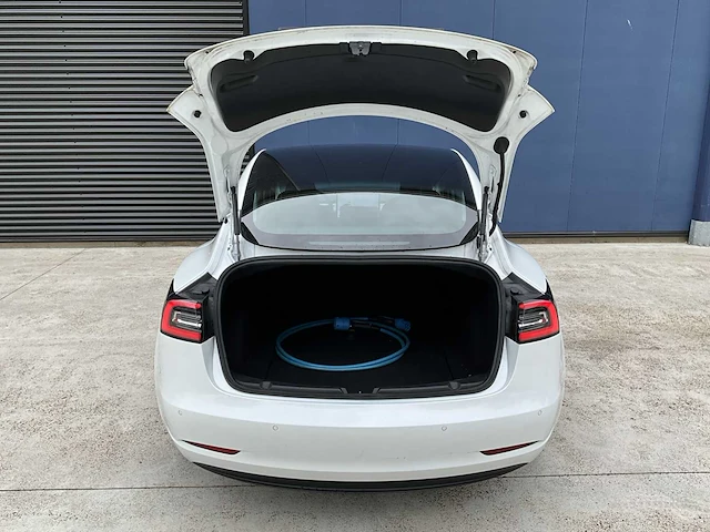 2019 tesla model 3 personenauto - afbeelding 4 van  37