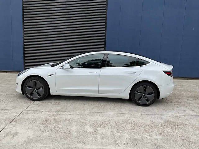 2019 tesla model 3 personenauto - afbeelding 33 van  37