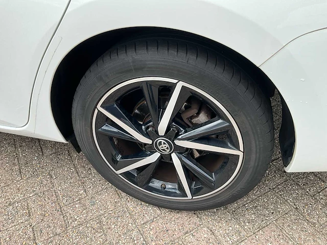 2019 toyota auris touring sports personenauto - afbeelding 11 van  23
