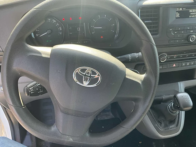 2019 toyota proace worker bedrijfswagen - afbeelding 14 van  30