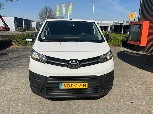 2019 toyota proace worker bedrijfswagen - afbeelding 29 van  30