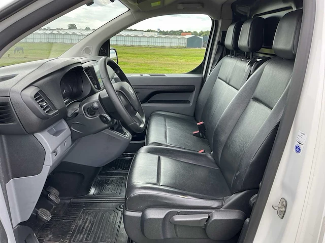 2019 toyota proace worker bedrijfswagen - afbeelding 18 van  52
