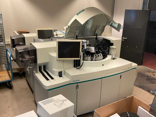 2019 track system siemens dimension vista 500/1500/1500 chemie analyseer machine met voor-analyselijn - afbeelding 13 van  98