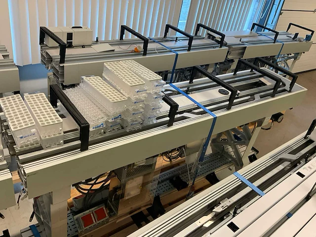 2019 track system siemens dimension vista 500/1500/1500 chemie analyseer machine met voor-analyselijn - afbeelding 83 van  98