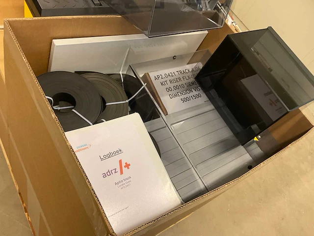 2019 track system siemens dimension vista 500/1500/1500 chemie analyseer machine met voor-analyselijn - afbeelding 86 van  98