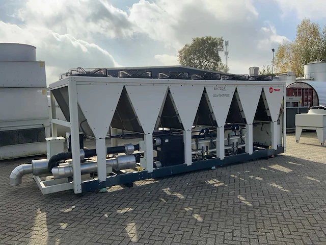2019 trane sinteses advantage cxaf 190 se xln chiller lucht/water-warmtepomp - afbeelding 4 van  8