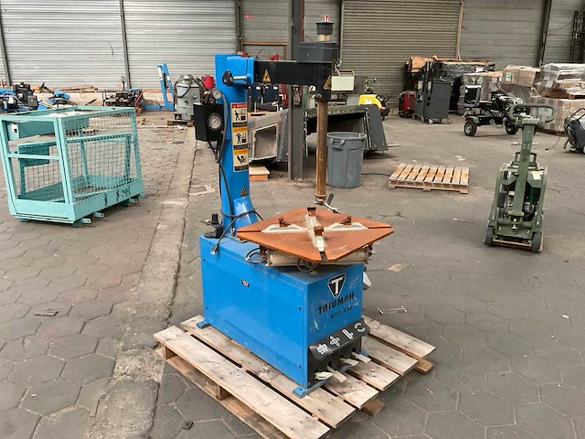 2019 triumph ntc-950 banden de-en montageapparaat - afbeelding 3 van  9