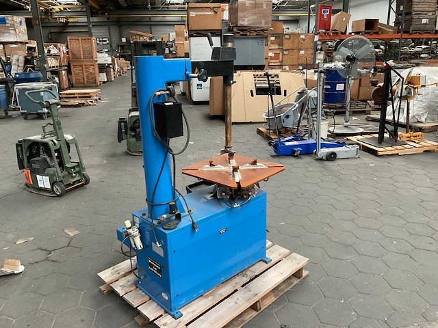 2019 triumph ntc-950 banden de-en montageapparaat - afbeelding 4 van  9