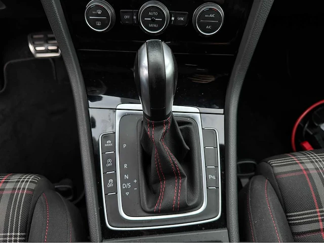2019 volkswagen golf gti 2.0 personenauto - afbeelding 19 van  29