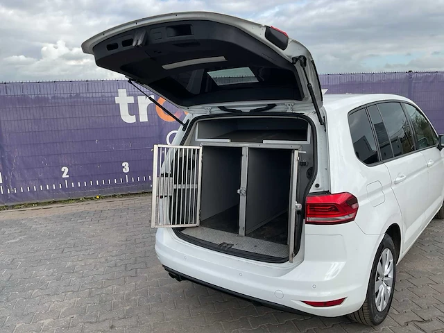 2019 volkswagen touran personenauto - afbeelding 17 van  19