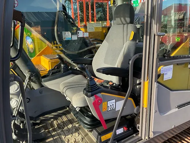 2019 volvo ec250el rupsgraafmachine - afbeelding 31 van  45