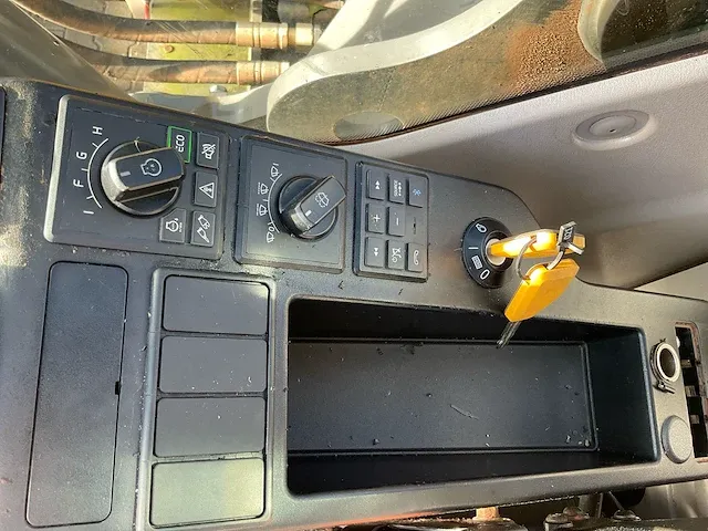 2019 volvo ec250el rupsgraafmachine - afbeelding 35 van  45