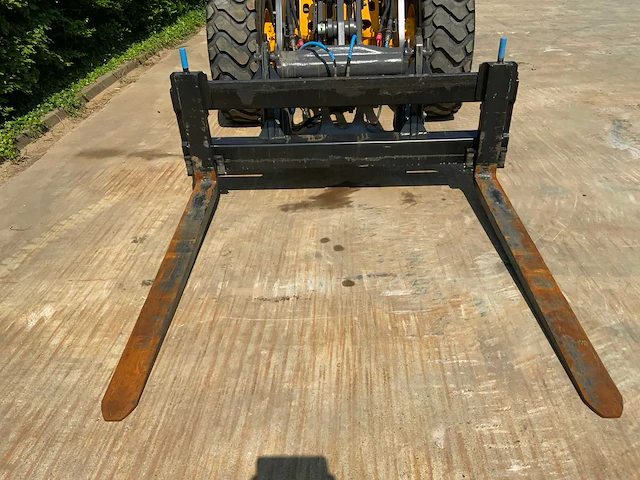 2019 volvo l70h long boom wiellader met nieuwe set “heavy duty” hydraulisch palletvorken + cdc steering - afbeelding 11 van  58