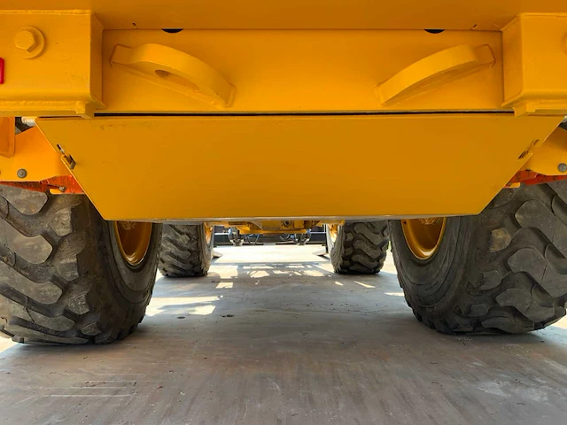 2019 volvo l70h long boom wiellader met nieuwe set “heavy duty” hydraulisch palletvorken + cdc steering - afbeelding 28 van  58