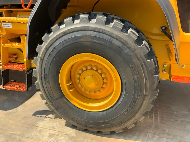 2019 volvo l70h long boom wiellader met nieuwe set “heavy duty” hydraulisch palletvorken + cdc steering - afbeelding 29 van  58