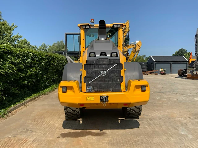 2019 volvo l70h long boom wiellader met nieuwe set “heavy duty” hydraulisch palletvorken + cdc steering - afbeelding 8 van  58