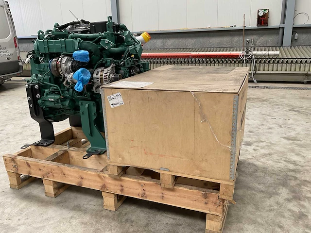 2019 volvo penta tad570ve-b dieselmotor met toebehoren - afbeelding 12 van  28