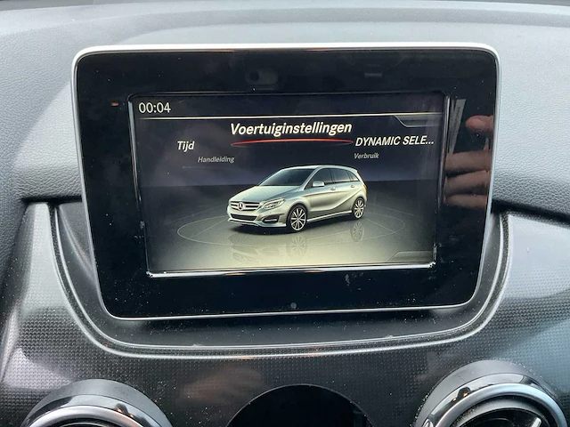 2020 - mercedes-benz - b-klasse - 220 d ambition - personenauto - afbeelding 2 van  32