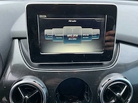 2020 - mercedes-benz - b-klasse - 220 d ambition - personenauto - afbeelding 3 van  32