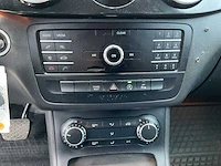 2020 - mercedes-benz - b-klasse - 220 d ambition - personenauto - afbeelding 4 van  32