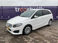 2020 - mercedes-benz - b-klasse - 220 d ambition - personenauto - afbeelding 10 van  32