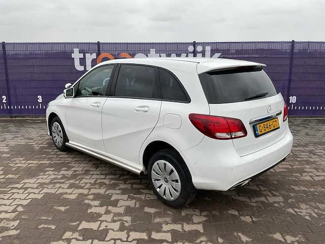 2020 - mercedes-benz - b-klasse - 220 d ambition - personenauto - afbeelding 16 van  32