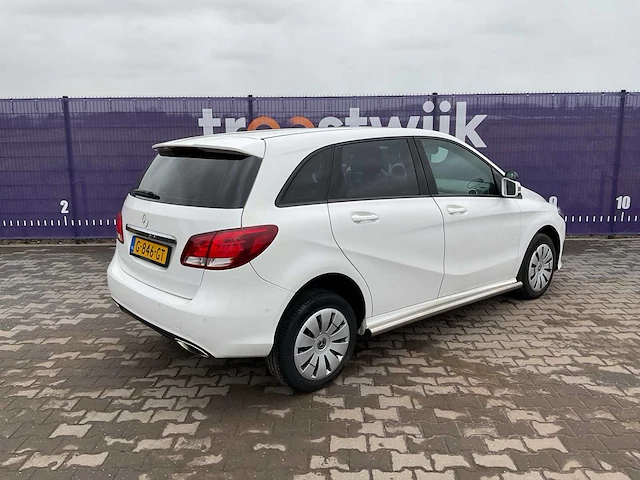 2020 - mercedes-benz - b-klasse - 220 d ambition - personenauto - afbeelding 17 van  32