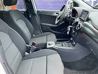 2020 - mercedes-benz - b-klasse - 220 d ambition - personenauto - afbeelding 29 van  32