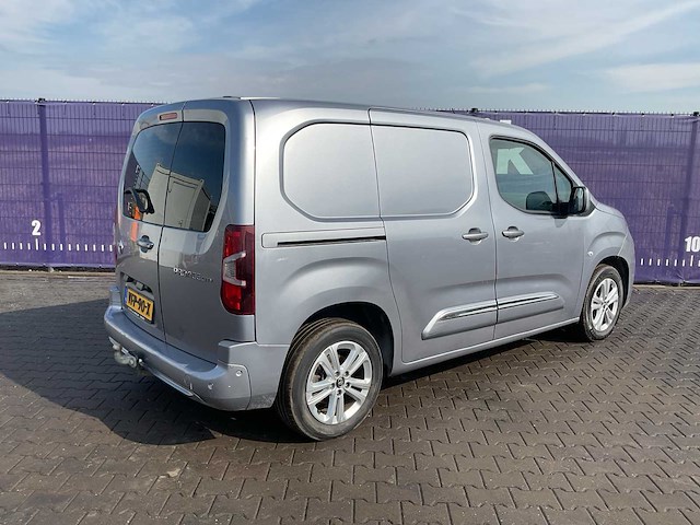 2020 - toyota - proace city - 1.5 d-4d innovator - bedrijfswagen - afbeelding 4 van  19