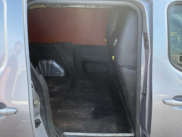 2020 - toyota - proace city - 1.5 d-4d innovator - bedrijfswagen - afbeelding 5 van  19