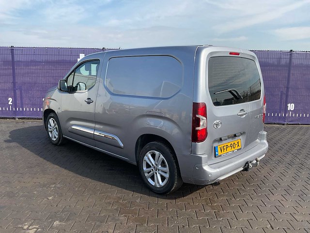 2020 - toyota - proace city - 1.5 d-4d innovator - bedrijfswagen - afbeelding 13 van  19