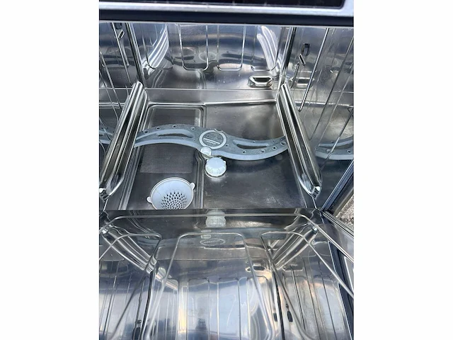 2020 - winterhalter - uc-l - korvenvaatwasmachine - afbeelding 4 van  4