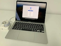 2020 apple 13-inch macbook air mgna3n/a laptop - afbeelding 1 van  5