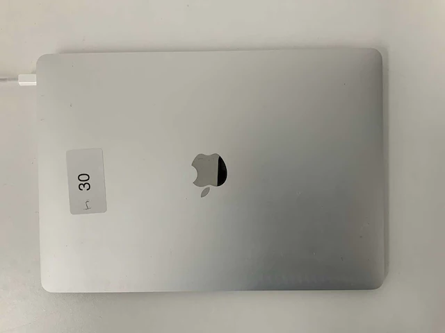 2020 apple 13-inch macbook air mgna3n/a laptop - afbeelding 2 van  3