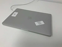 2020 apple 13-inch macbook pro mxk62n/a laptop - afbeelding 3 van  4