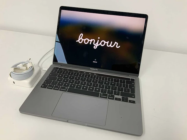 2020 apple 13-inch macbook pro myd92n/a laptop - afbeelding 1 van  5