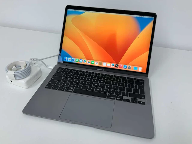 2020 apple a2179 13-inch macbook air mwtj2n/a laptop - afbeelding 1 van  5