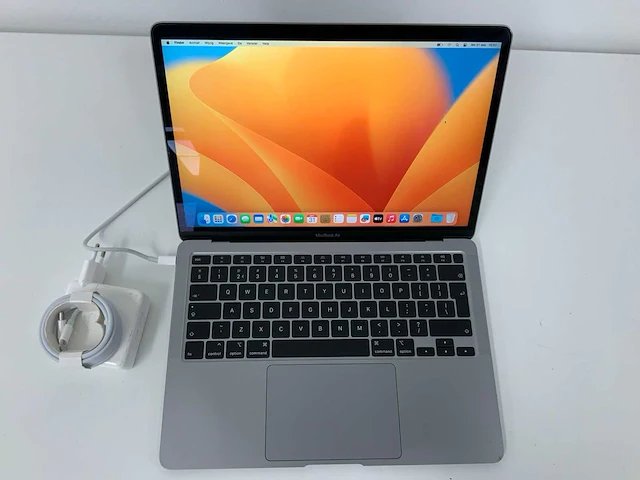 2020 apple a2179 13-inch macbook air mwtj2n/a laptop - afbeelding 2 van  5