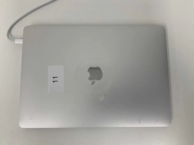 2020 apple a2338 13-inch macbook pro mydc2n/a laptop - afbeelding 3 van  4