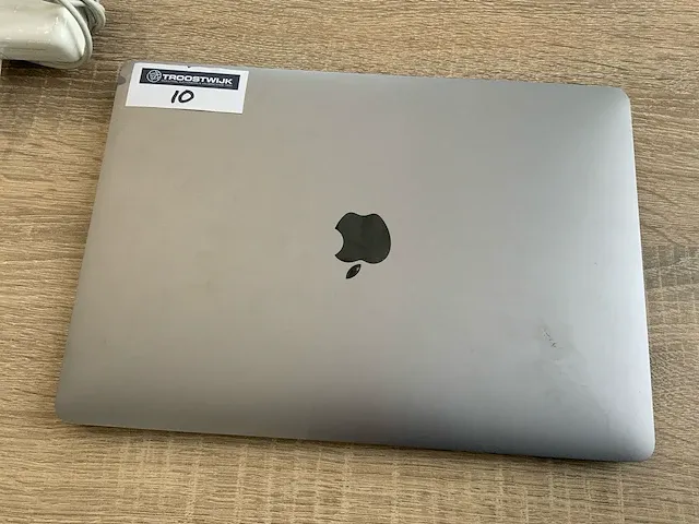 2020 apple macbook pro 13" a2338 laptop - afbeelding 5 van  7