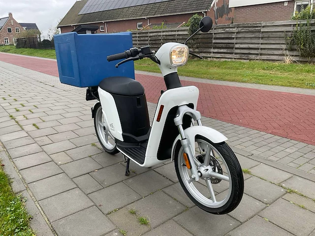 2020 askoll bromscooter es pro e-bezorgscooter - afbeelding 12 van  18