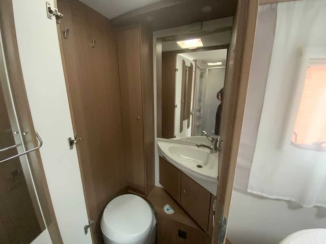 2020 capron carado t449 camper p-824-fl - afbeelding 24 van  79